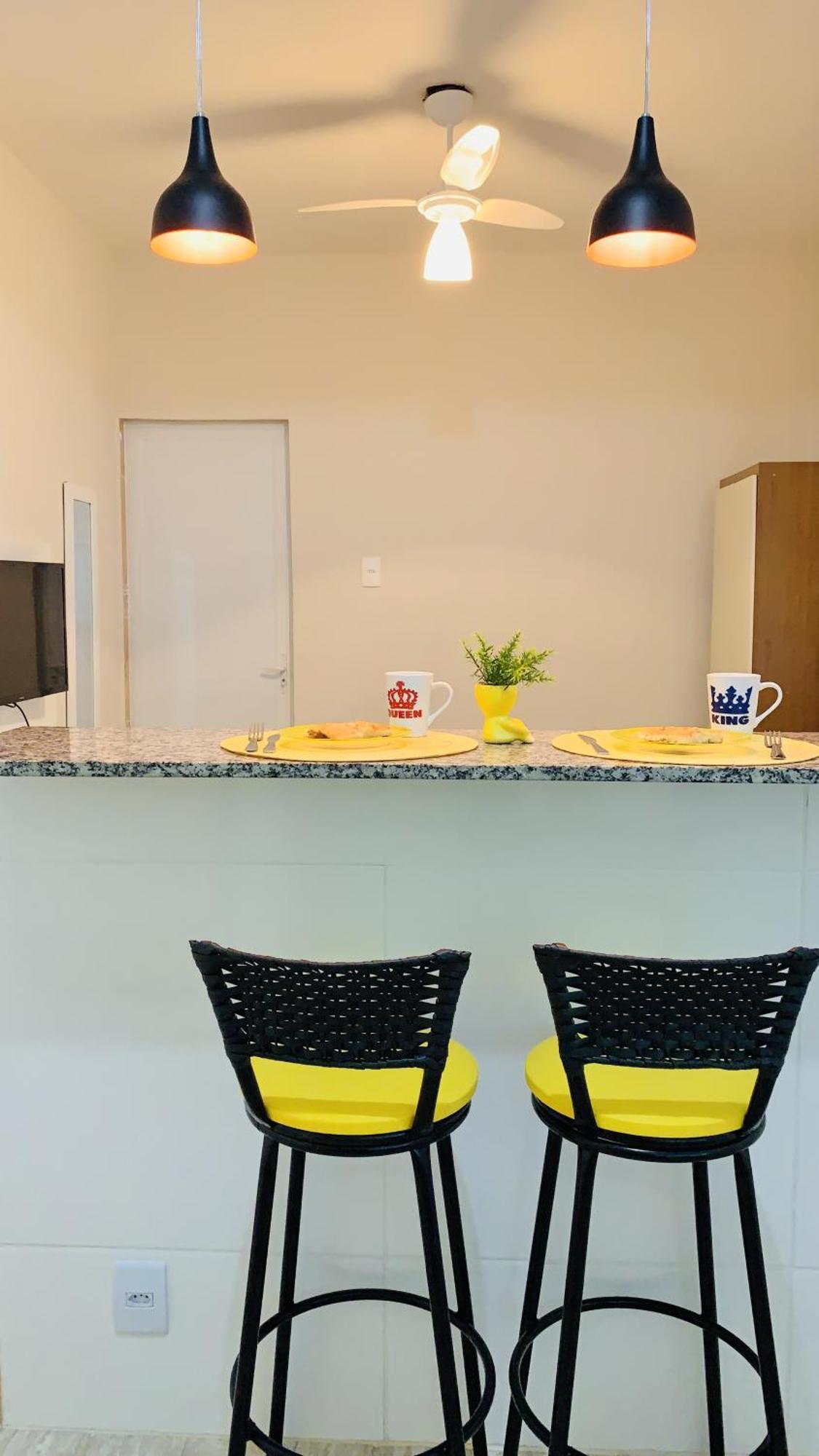Unamar Apartamento *